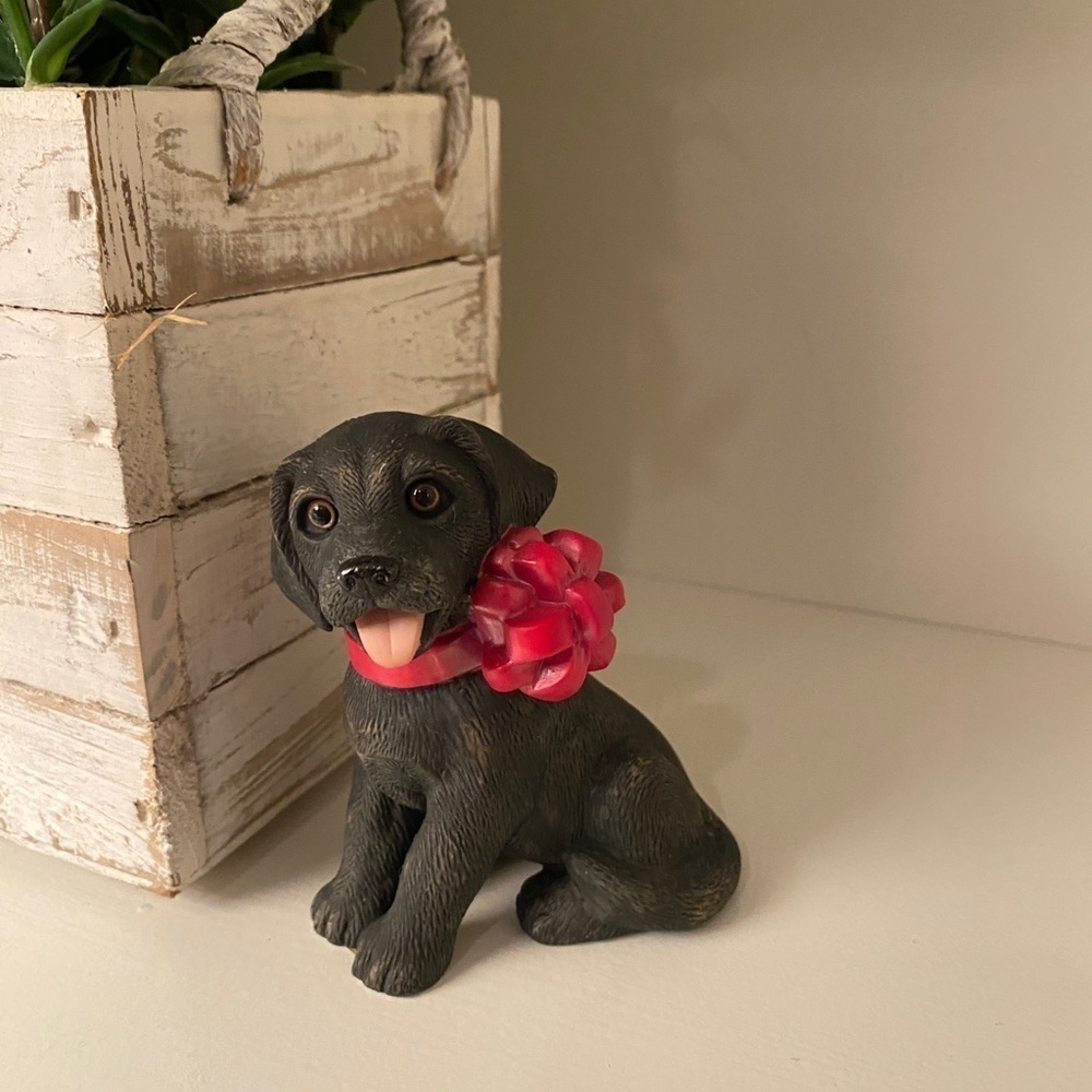 Enesco Black Lab Puppy for Christmas Figurine Dog 1985 Purebred Pets Kathy Wise - Picture 2 of 10